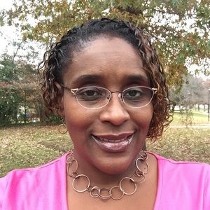 Meet your Posher, Sonia